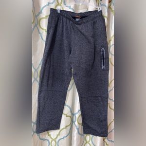 Men’s sweats very comfy lots of pockets